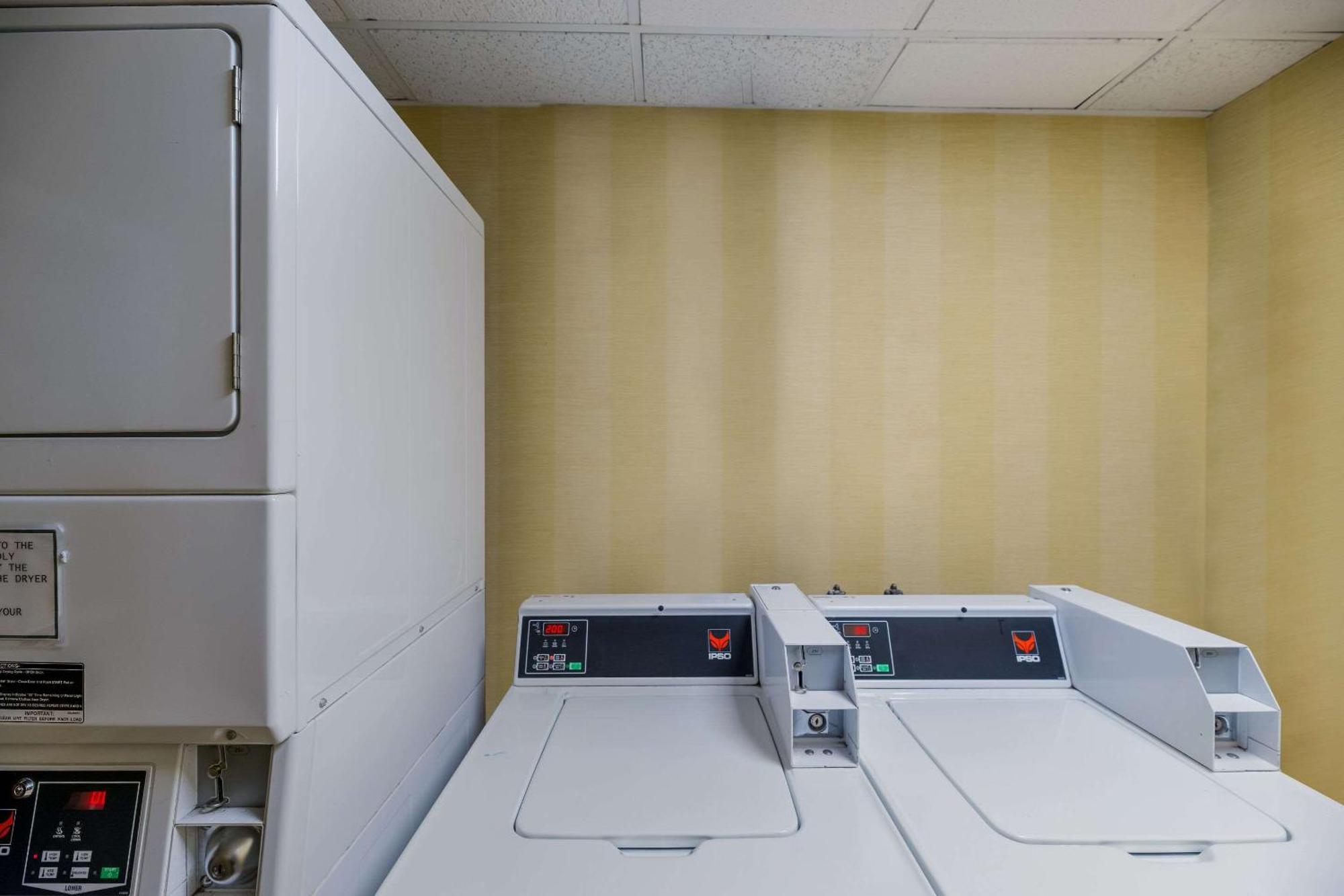 Suburban Studios サン・アンジェロ エクステリア 写真